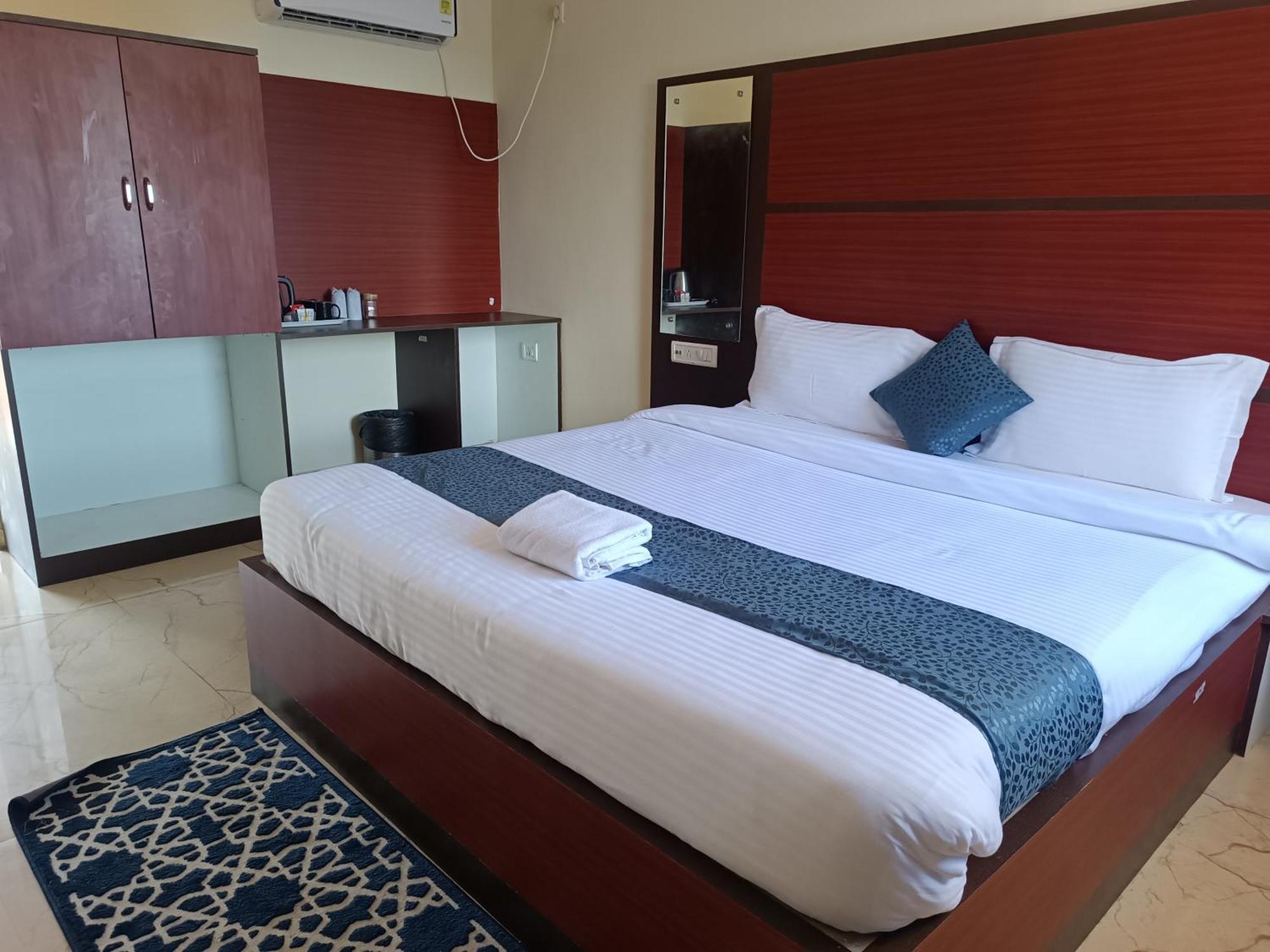 Mom Hotel - Unit Of Mom Hotel Puri Kültér fotó