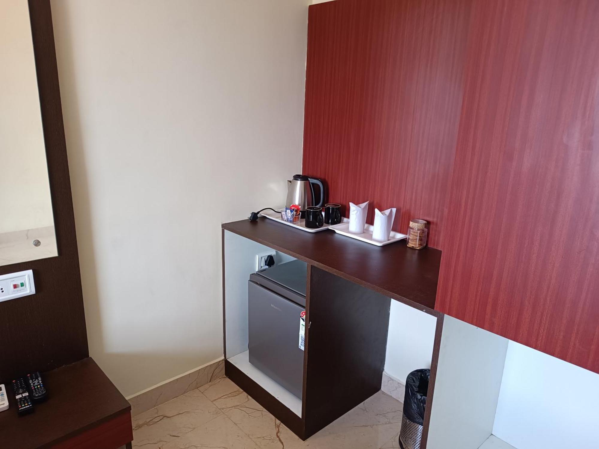 Mom Hotel - Unit Of Mom Hotel Puri Kültér fotó