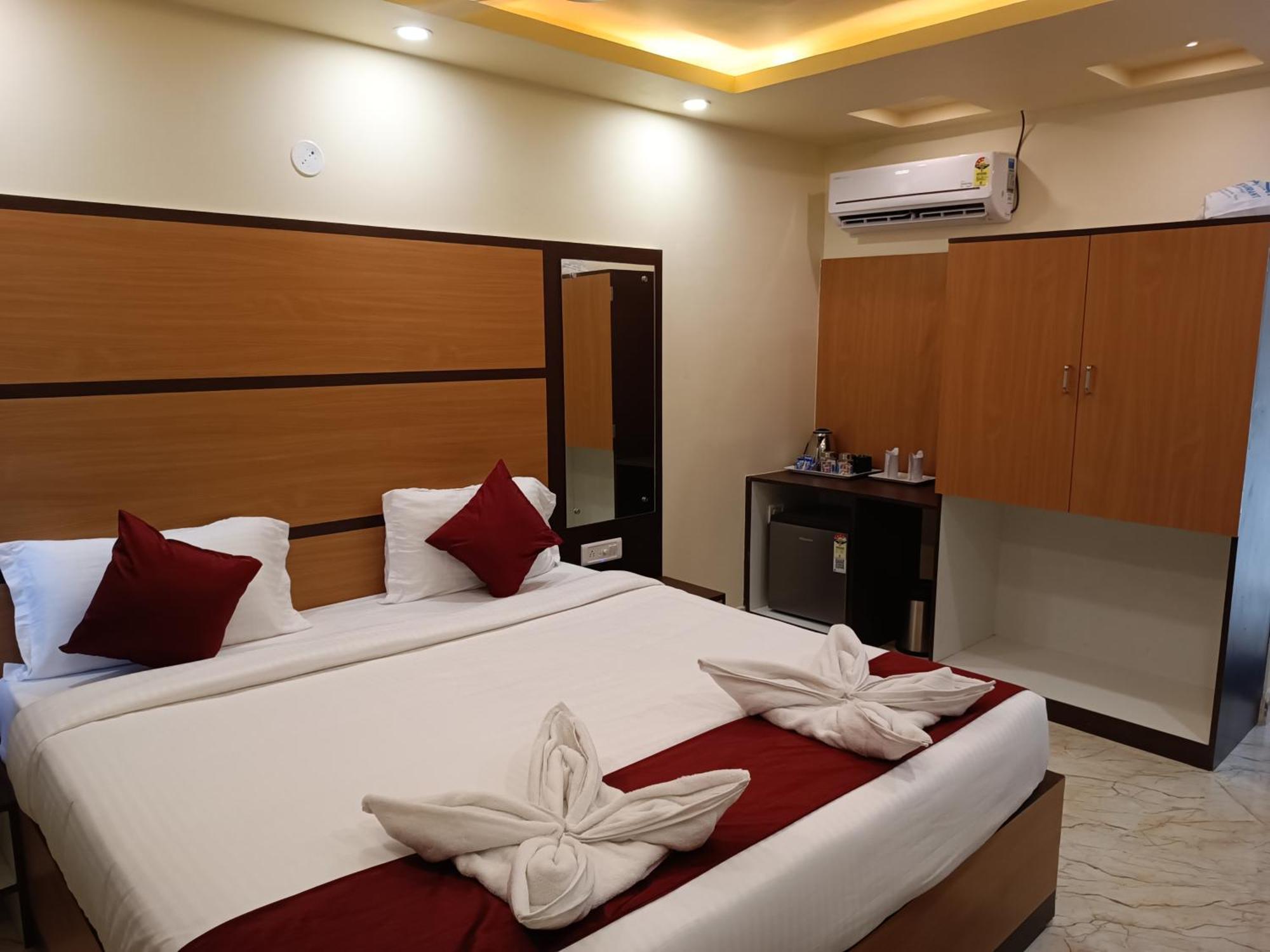 Mom Hotel - Unit Of Mom Hotel Puri Kültér fotó